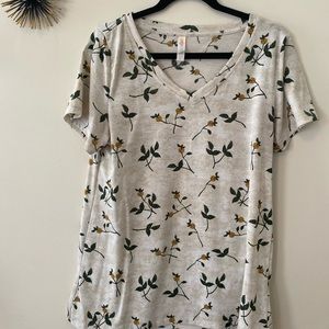 LuLaRoe Medium Christy T